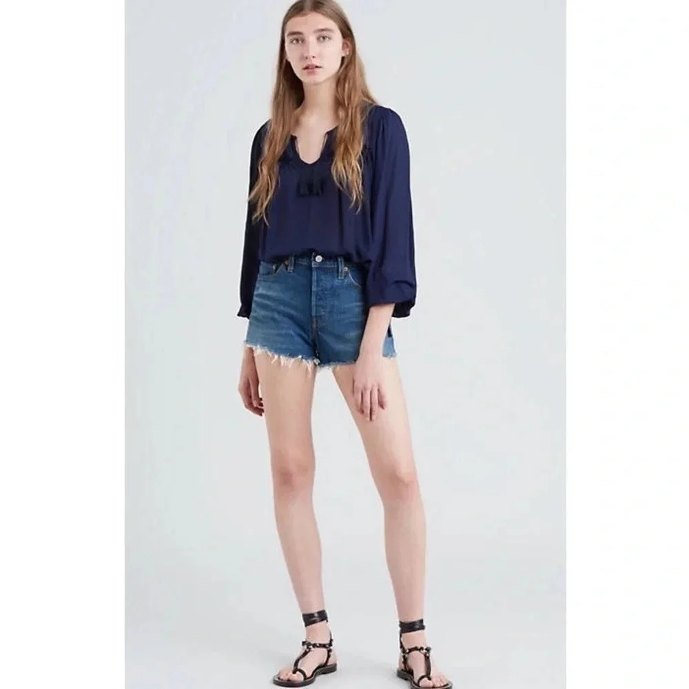 Levi's 501 Raw  Hem Short
